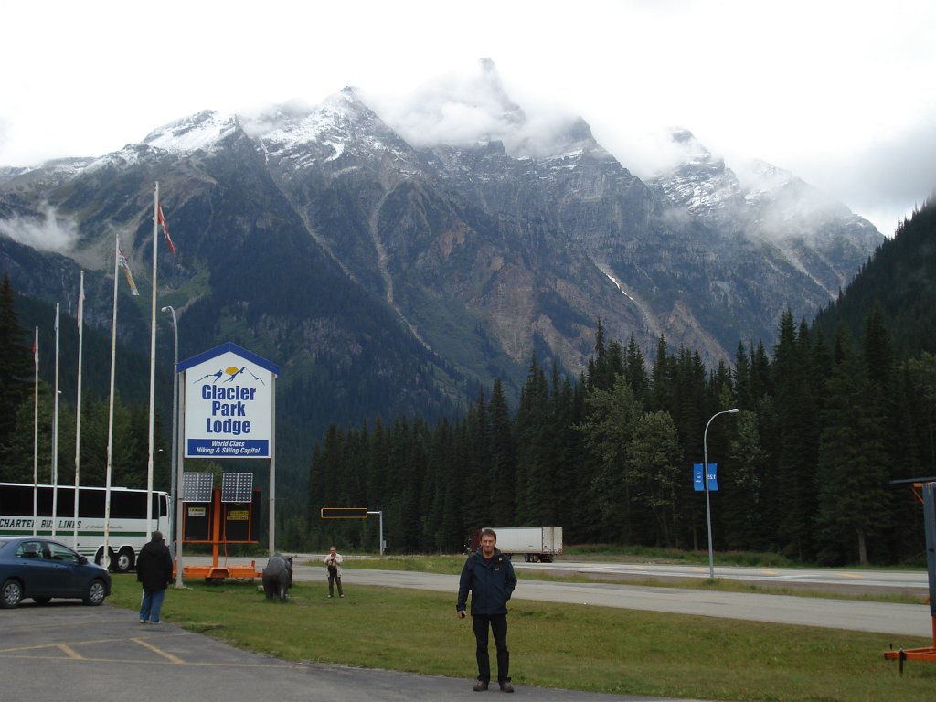 DSC02667.JPG - Rast am Rogers Pass im Glacier Nationalpark