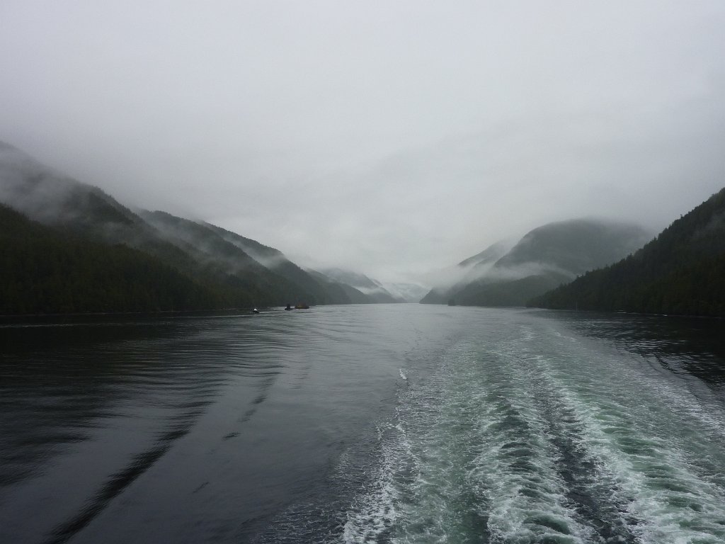 P1010298.JPG - Nebel in der Inside Passage