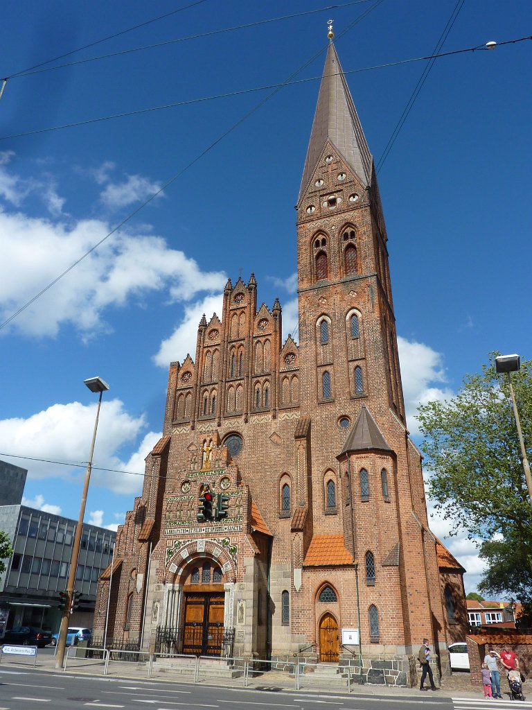 P1050621.JPG - Die Sankt Knuds Kirke in Odense